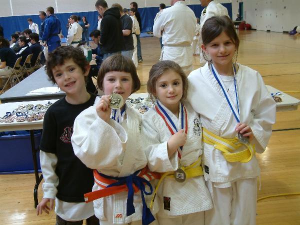 youth-judo-unh-03-2006e